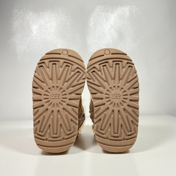 Ugg Youth Girls Boots T Mini Bailey Bow Flowers Pink Sz 6 - Picture 5 of 13